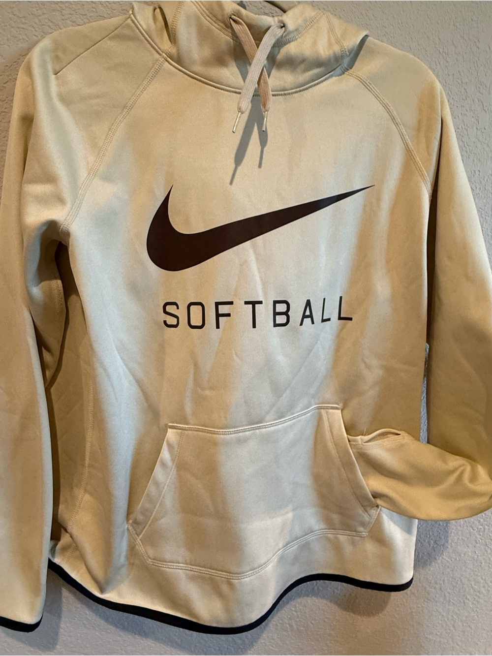Nike Softball Pullover Hoodie Cream Tan Black Swoosh Size Medium